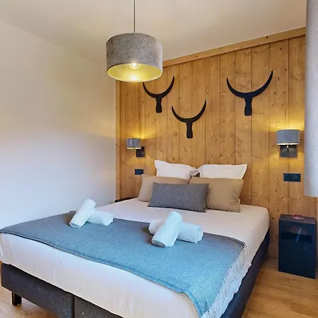 New - South-facing Terrace, Parking, 300 M Slopes 아파트 *